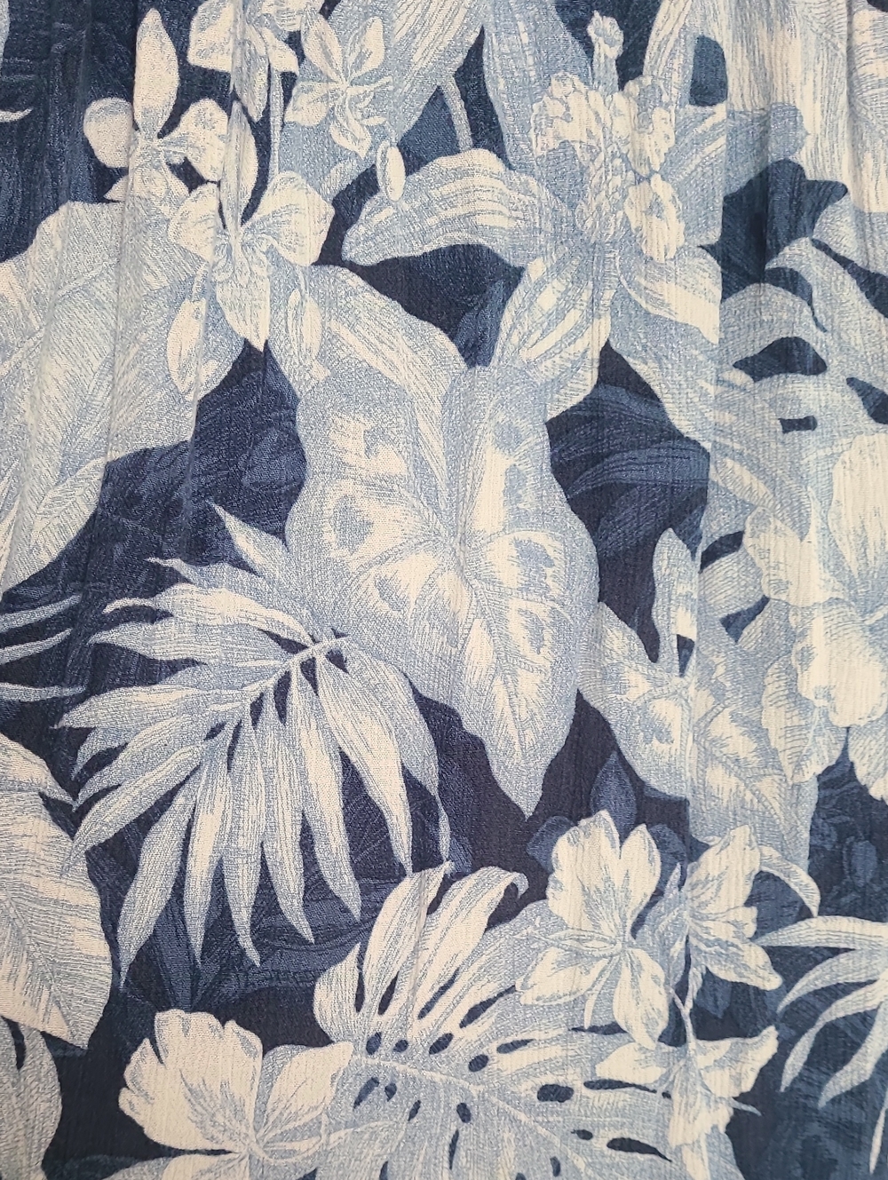 Blue & White Tropical Print Sleeveless Dress - Picture 6 of 7
